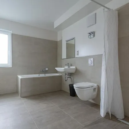 T&k - - 7 Comfortable - 20 Min To Fair Messe Cologne Apartman *