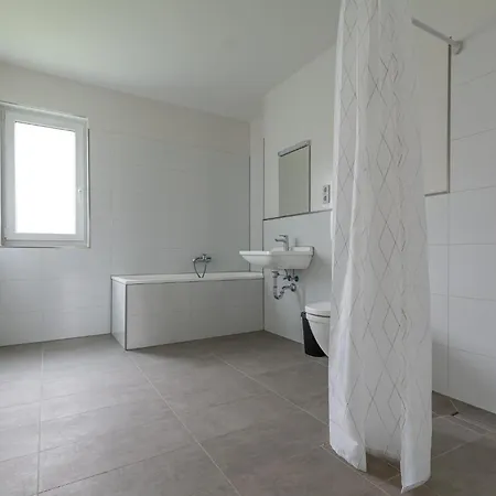 T&k - - 7 Comfortable - 20 Min To Fair Messe Cologne شقة