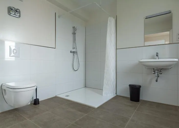 Apartment T&k - - 7 Comfortable - 20 Min To Fair Messe Cologne *