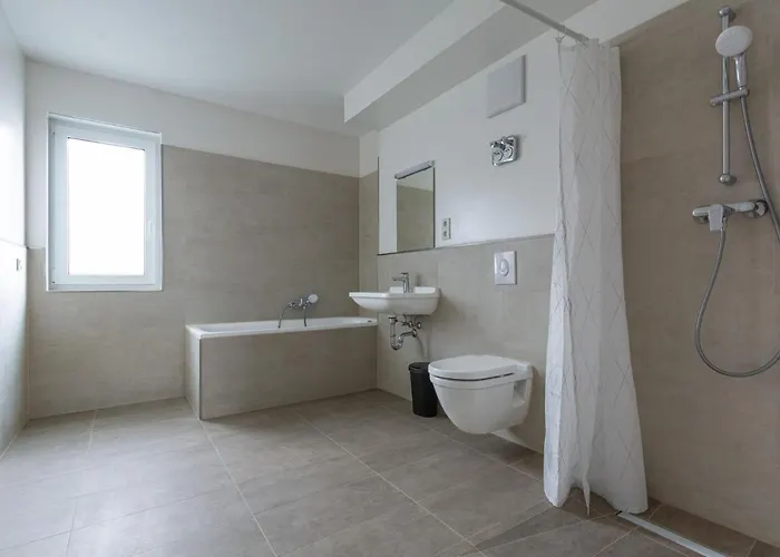 T&k - - 7 Comfortable - 20 Min To Fair Messe Cologne Apartment *