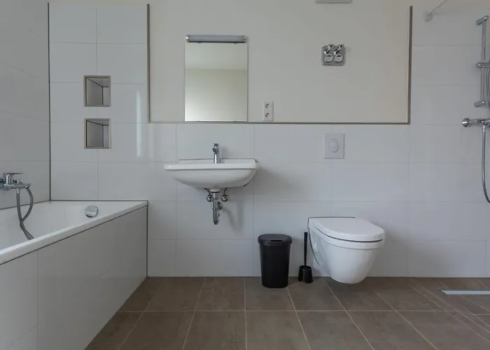 Apartment T&k - - 7 Comfortable - 20 Min To Fair Messe Cologne *