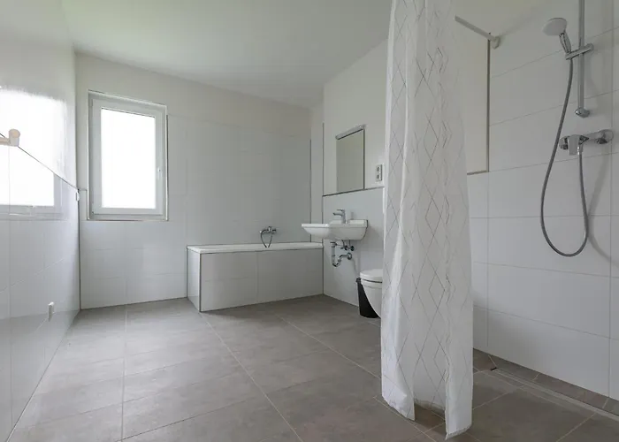 T&k - - 7 Comfortable - 20 Min To Fair Messe Cologne Apartment