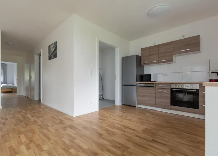 Apartment T&k - - 7 Comfortable - 20 Min To Fair Messe Cologne Bergisch Gladbach